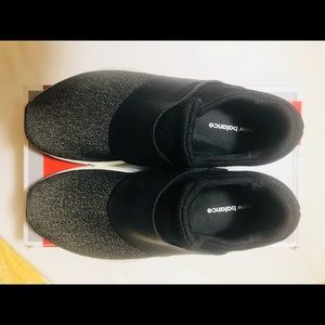 new balance sneakers without laces